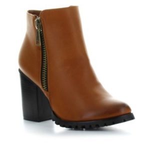 Camel ankle boot size 7.5